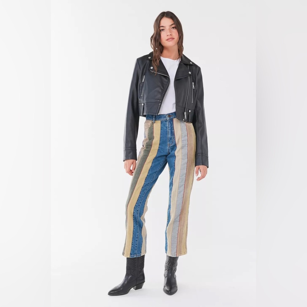 BDG Mixed Media Mid-Rise Jean – Striped Denim